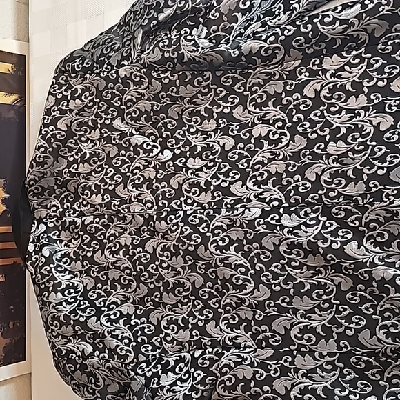 LNWOT Tuxedo Jacket, Excellent condition. - Picture 9 of 14